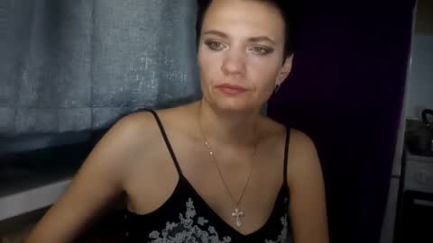Snapshot of hotmamaqueen234 chatting on 23, 7, 2026 hotmamaqueen234 online show from 23, 7, 2026