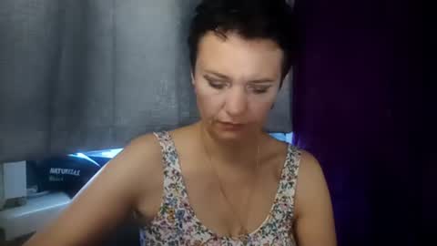 Snapshot of hotmamaqueen234 chatting on 3, 8, 2026 hotmamaqueen234 online show from 3, 8, 2026