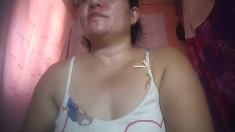 Snapshot of hotmatureladyxxx chatting on 6, 4, 2026 hotmatureladyxxx online show from 6, 4, 2026