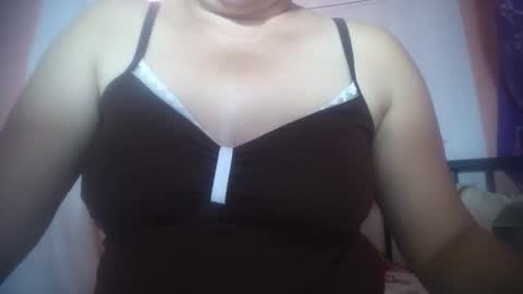 Snapshot of hotmatureladyxxx chatting on 11, 4, 2026 hotmatureladyxxx online show from 11, 4, 2026