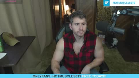 Snapshot of hotmuscles6t9 chatting on 4, 2, 2026 hotmuscles6t9 online show from 4, 2, 2026