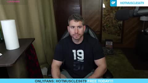 Snapshot of hotmuscles6t9 chatting on 27, 2, 2026 hotmuscles6t9 online show from 27, 2, 2026