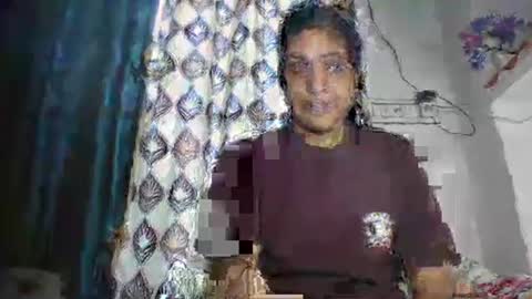 lola online show from 23, 3, 2026