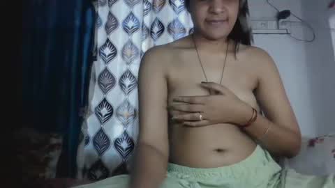 lola online show from 28, 3, 2026