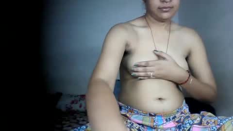 Snapshot of hotnsweetindian chatting on 8, 6, 2026 lola online show from 8, 6, 2026