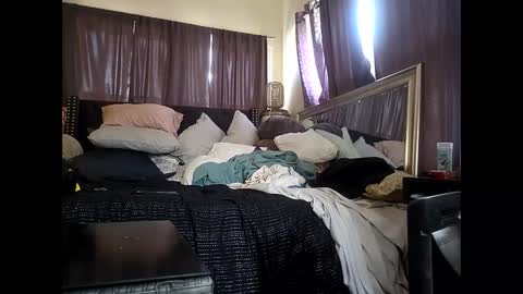 hotrox6942 online show from 25, 2, 2026