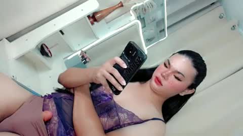 Snapshot of hotsiren101 chatting on 14, 6, 2026 hotsiren101 online show from 14, 6, 2026