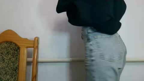 Snapshot of hotstellax chatting on 28, 10, 2025 Stella online show from 28, 10, 2025