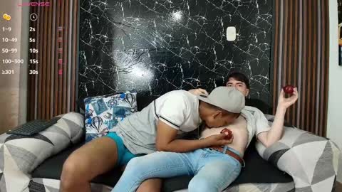 hott_asses online show from 12, 2, 2025