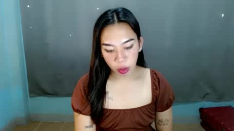 Snapshot of hott_cumforyou chatting on 13, 2, 2025 jelaigrande online show from 13, 2, 2025