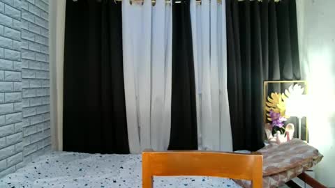 Alex Summer online show from 3, 10, 2025