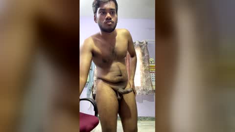 Snapshot of hottamilguy01 chatting on 19, 2, 2026 hottamilguy01 online show from 19, 2, 2026