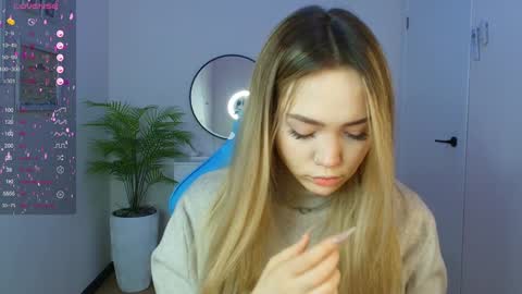 hello Im Eva online show from 30, 1, 2025