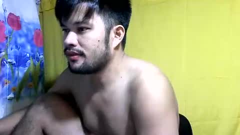 Snapshot of hottestpinoy2323 chatting on 31, 5, 2026 HottestPinoy32 online show from 31, 5, 2026