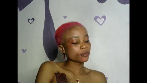 Snapshot of hottie_baddie14 chatting on 31, 10, 2025 hottie baddie14 online show from 31, 10, 2025