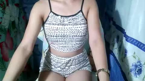 hottie_horny_exoticpussyx online show from 11, 2, 2026