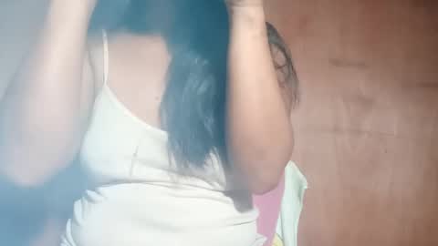 Snapshot of hottie_mama2022 chatting on 29, 12, 2024 Lyn online show from 29, 12, 2024