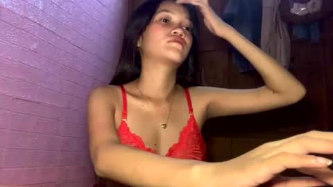 Snapshot of hottie_ptite chatting on 14, 6, 2026 hottie_ptite online show from 14, 6, 2026