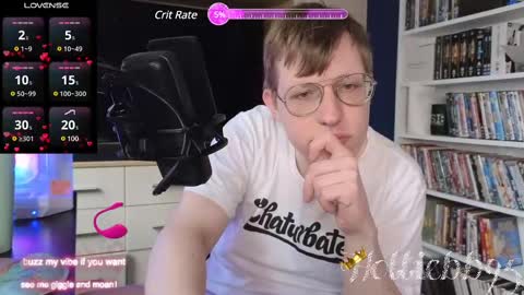 Snapshot of hottiebb95 chatting on 27, 2, 2025 Roberts stones online show from 27, 2, 2025