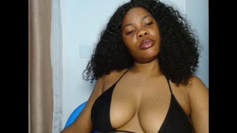 Snapshot of hotty_lora889 chatting on 12, 9, 2025 hotty_lora889 online show from 12, 9, 2025