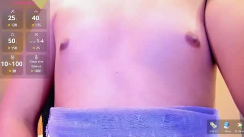 Snapshot of hotty_red_ chatting on 13, 12, 2024 HOTTY online show from 13, 12, 2024