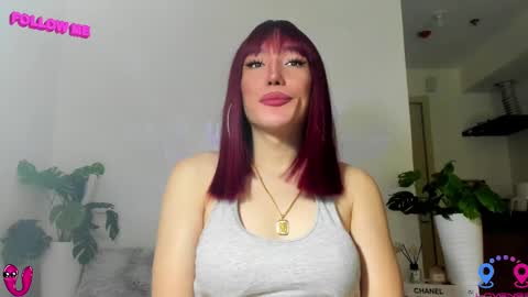 crishinahotty online show from 12, 2, 2025