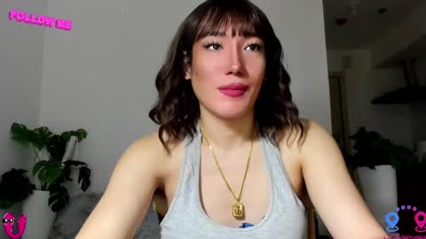 crishinahotty online show from 22, 2, 2025