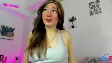 crishinahotty online show from 26, 2, 2025