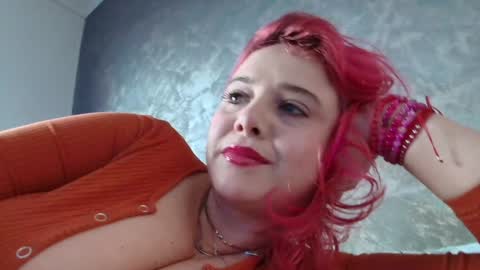 Snapshot of hotvany chatting on 21, 1, 2025 Goddess of  Luv online show from 21, 1, 2025