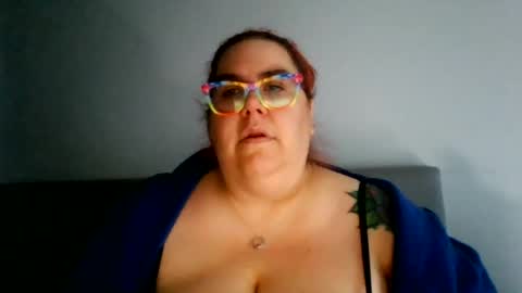 Snapshot of hotwife4685 chatting on 30, 6, 2026 hotwife4685 online show from 30, 6, 2026