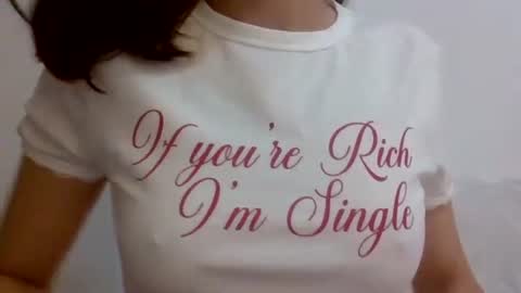 Hotwixx online show from 4, 1, 2025