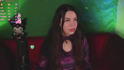 Mia online show from 19, 9, 2025