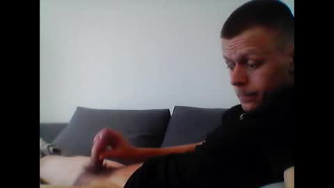 hubikush22 online show from 15, 2, 2026