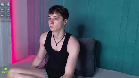 Snapshot of hugebangins_ chatting on 21, 9, 2025 ANTHONY online show from 21, 9, 2025