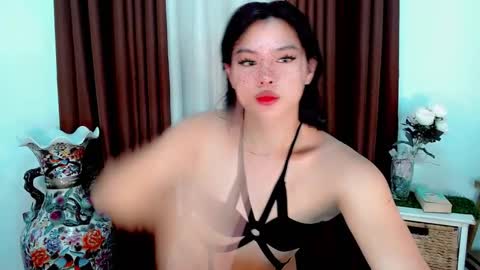 nathalie online show from 24, 9, 2025