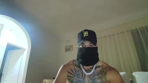 Snapshot of hugecockcommando chatting on 15, 10, 2025 hugecockcommando online show from 15, 10, 2025