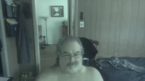 Snapshot of huggybear566 chatting on 6, 3, 2025 lonely huggy bear online show from 6, 3, 2025