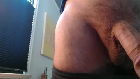 Big uncut cock dripping online show from 18, 4, 2026