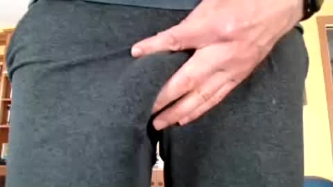 Snapshot of hung_hot_fit10 chatting on 11, 7, 2026 Big uncut cock dripping online show from 11, 7, 2026