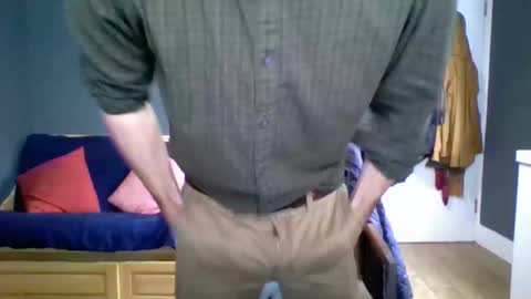 hunghard2004 online show from 8, 10, 2025