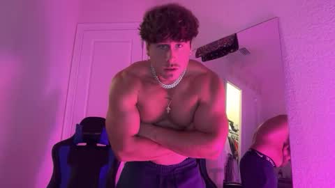 Snapshot of hungkingg22 chatting on 3, 4, 2026 hungkingg22 online show from 3, 4, 2026