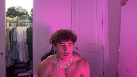 Snapshot of hungkingg22 chatting on 7, 4, 2026 hungkingg22 online show from 7, 4, 2026