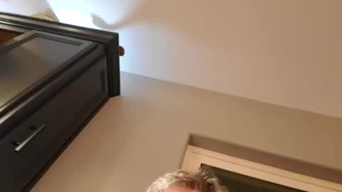 hungryluver online show from 8, 3, 2026