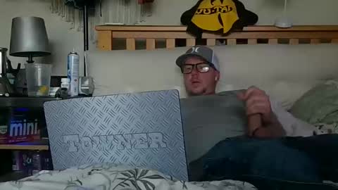 HuingsingleDad79 online show from 23, 3, 2026