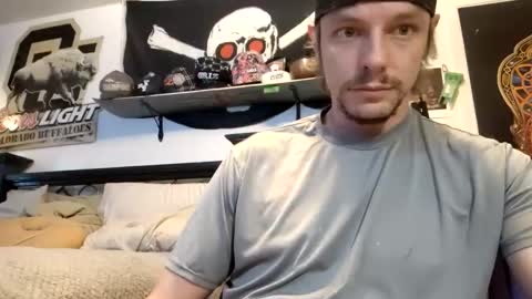 Snapshot of hungtxcock92 chatting on 3, 2, 2025 hungtxcock92 online show from 3, 2, 2025