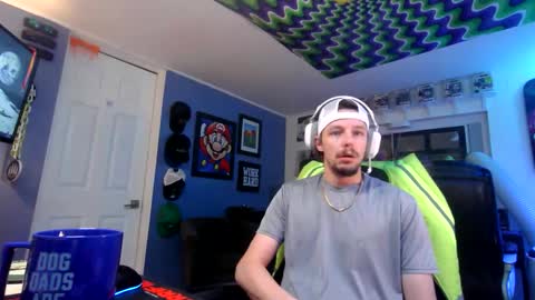 Snapshot of hungtxcock92 chatting on 6, 1, 2026 hungtxcock92 online show from 6, 1, 2026