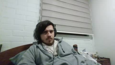 Snapshot of hungweeb chatting on 5, 8, 2026 Rod online show from 5, 8, 2026