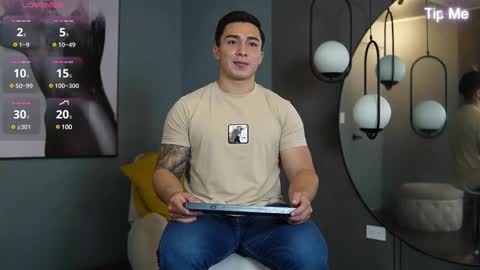 hunk_ryan online show from 2, 3, 2025