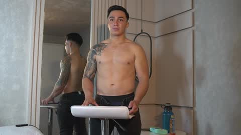 hunk_ryan online show from 22, 10, 2025