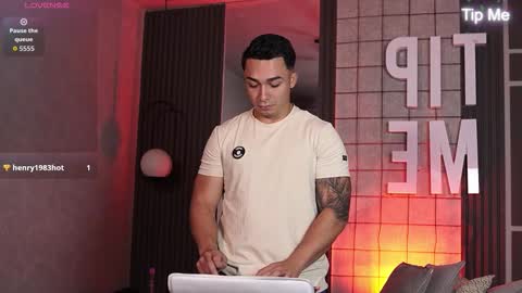 hunk_ryan online show from 17, 1, 2026